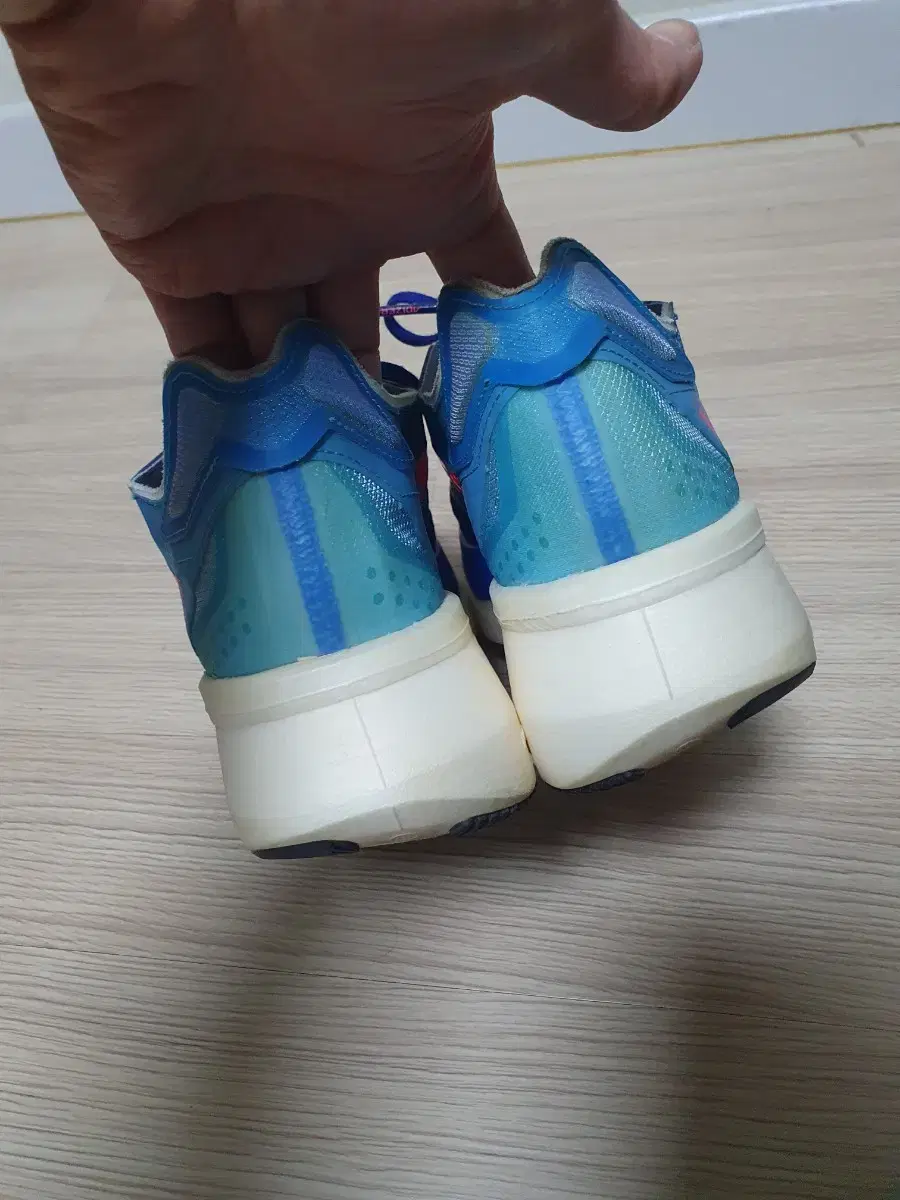 thumbnail-5